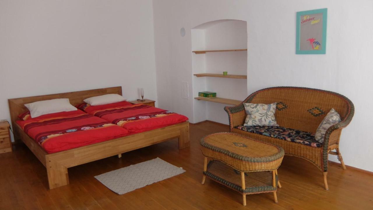 Village Appartements Вайдгофен-ан-дер-Тайя Екстер'єр фото